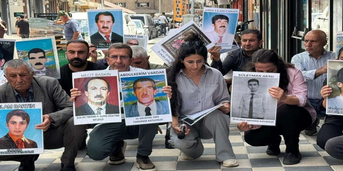 İHD Hakkari’de 242. Haftada Kayıplar İçin Adalet Çağrısı Yaptı